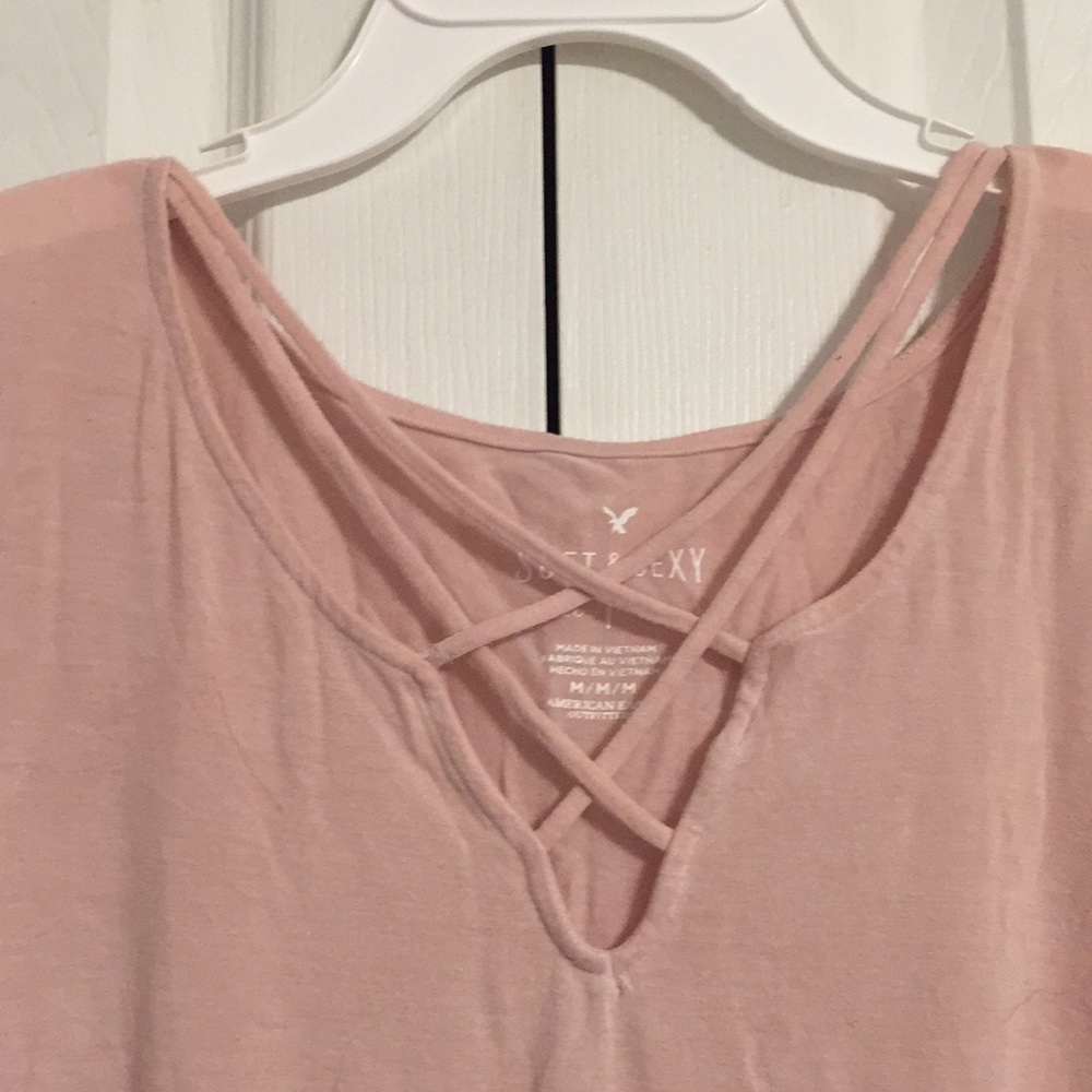 Pink tee - Picture 2 of 4